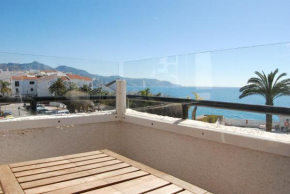 Отель Carabeo 24 Apartments Casasol  Нерха